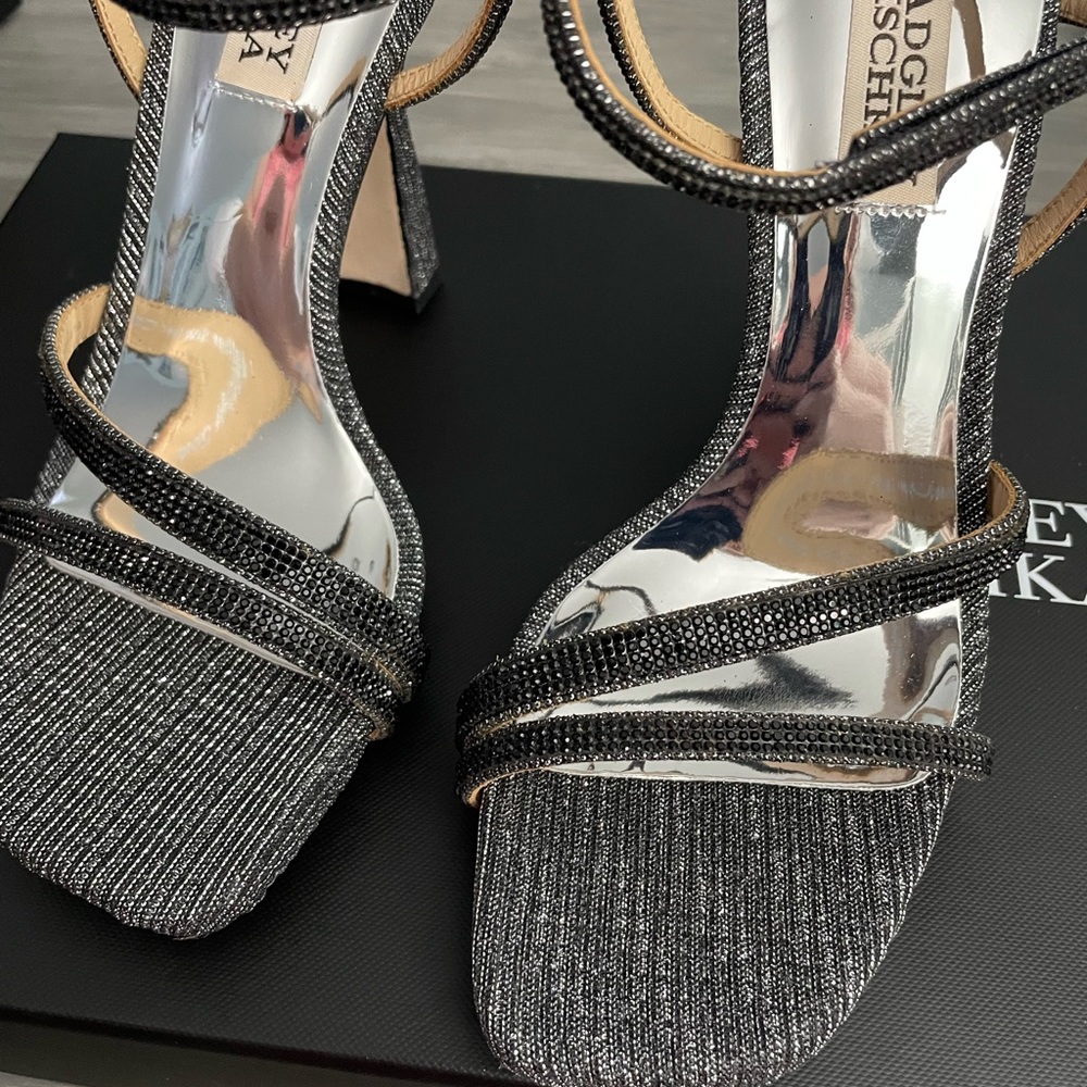 NIB Badgley Mischka Urbana stiletto heels - Picture 6 of 16